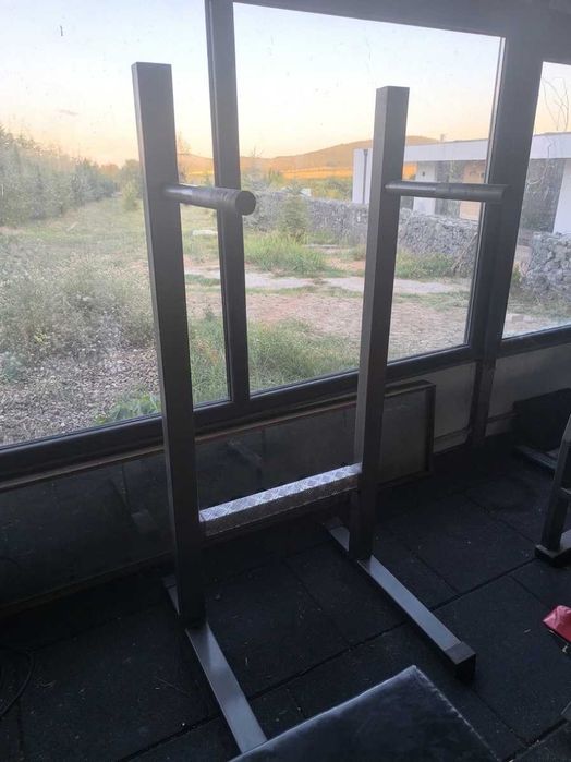 Професионални дъмбели BodyMax 660 кг + стойка, лег преса, колело и успоредка