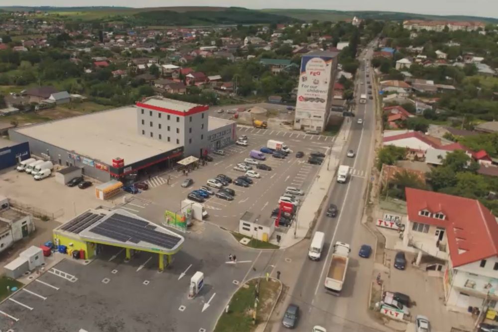 Spatiu Comercial in Podu Iloaiei