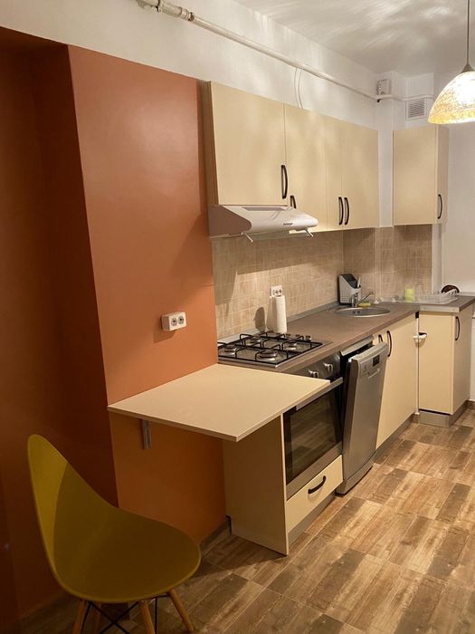 Apartament de inchiriat 1 cameră, Nicolina 2, 40 mp, reper Pizza Puffy