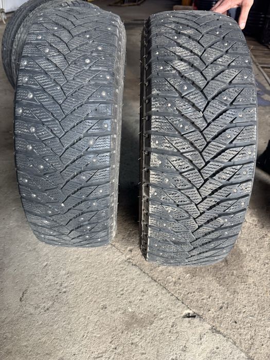 Продам шины Дунлоп