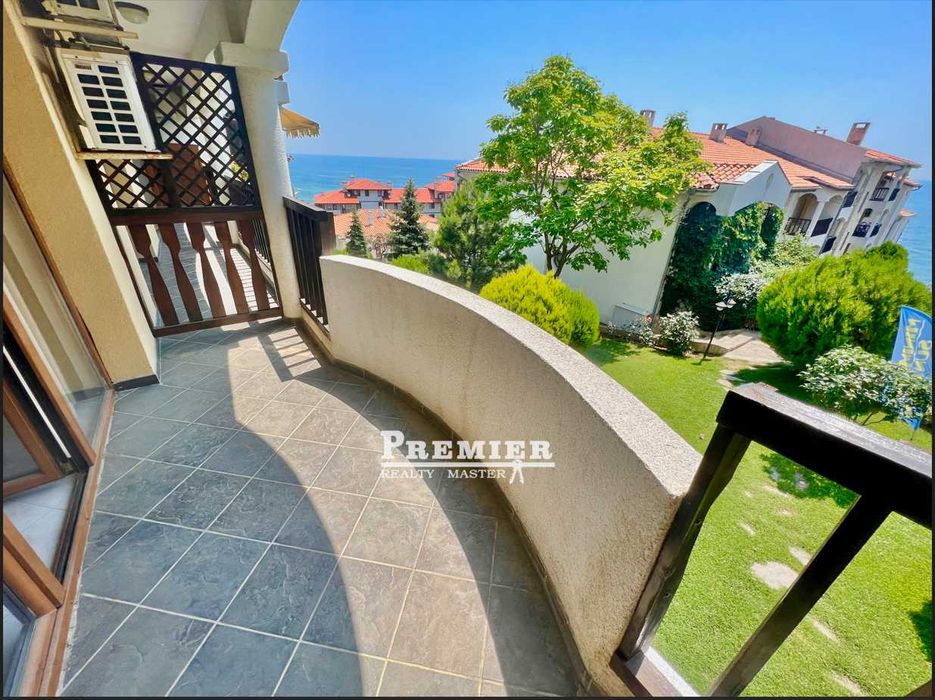 Продава се Двустаен апартамент в Бургас, Акациите - 77 кв.м за 1494 €/кв.м - Снимка #3