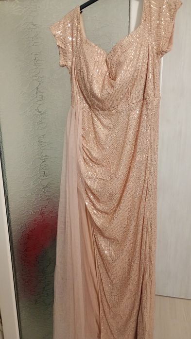 Rochie elegantă măsură Xl xxl auriu