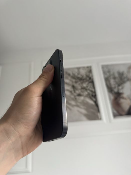 Iphone 15 PRO - 256 gb - stare excelenta fara probleme