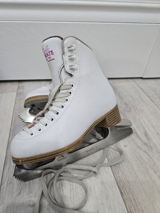 Коньки  Jackson380