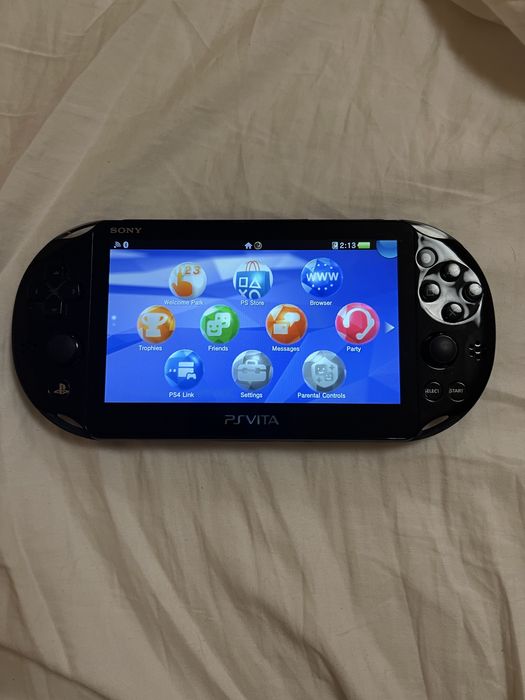 PS Vita Slim перфектна