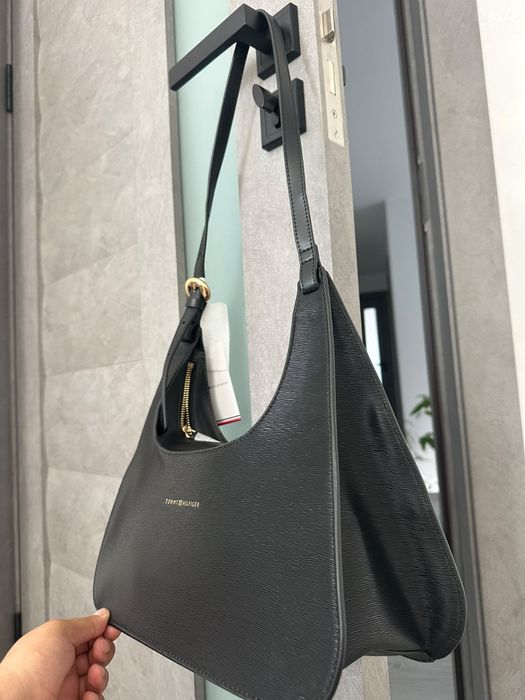 Geanta Tommy Hilfiger