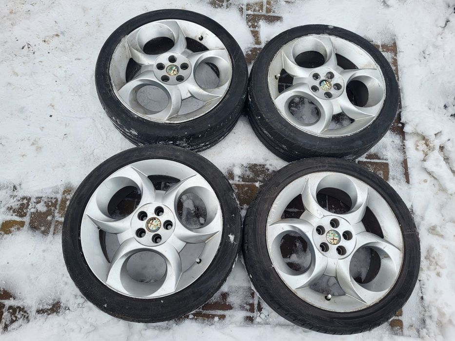 Jante originale R17  Alfa romeo 5x98, anvelope 215/45/ZR17