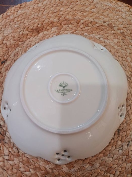 Ажурна чиния, Rosenthal серия Classic Rose!
