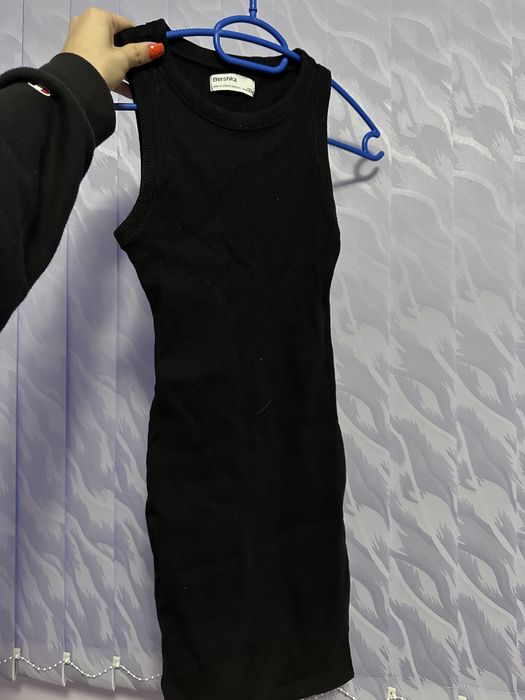 тениски,ризка,рокля