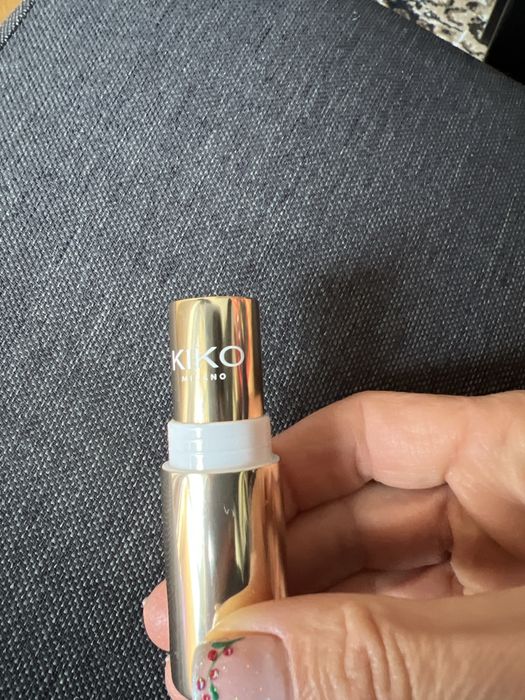 Червило на Kiko Milano цвят Alluring red