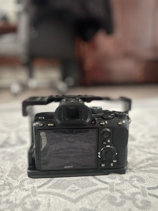 Sony a7 iii продается на запчасти