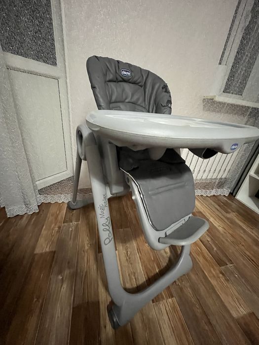 Продам стульчик для кормления