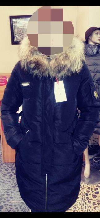 Продам зимние  куртки