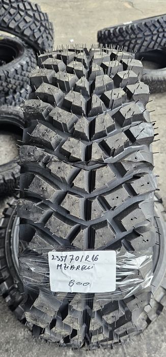 235 70 R 16 Off-road M.Ziarelli