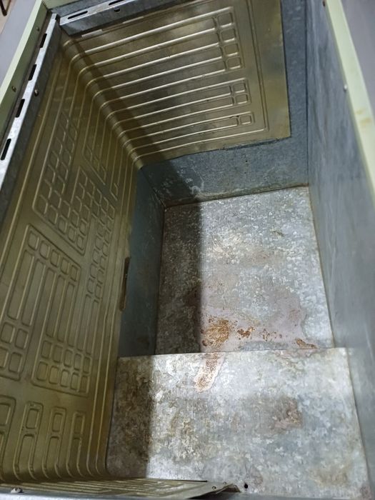 Продам морозильный ларь бу