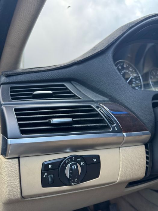 Продам машину