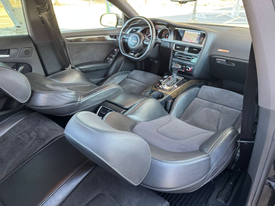 Audi A5 Recent servisat cutie cotă zero distribuție schimbată și volantă.