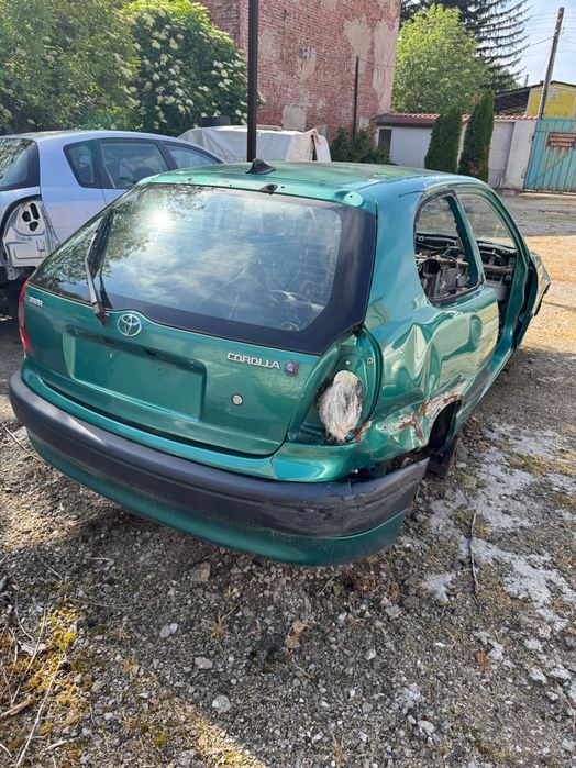 Toyota Corolla 1.3 97г.
