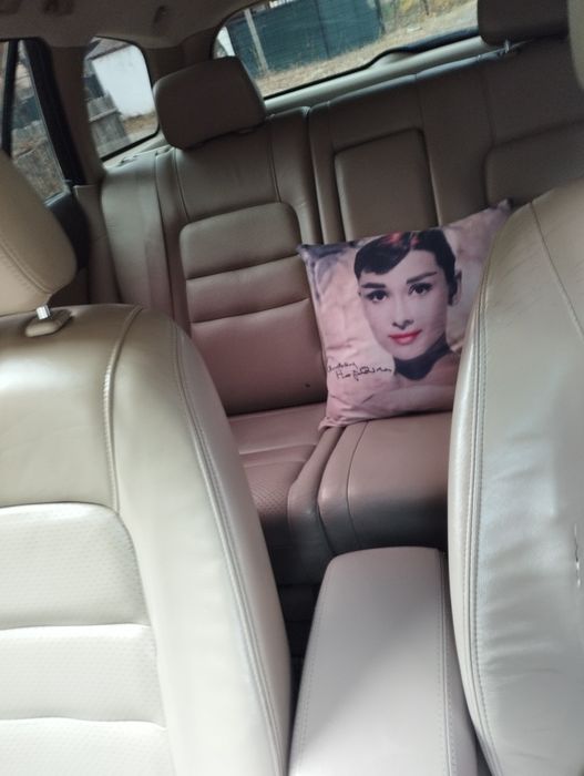 Продам машину Mazda 6