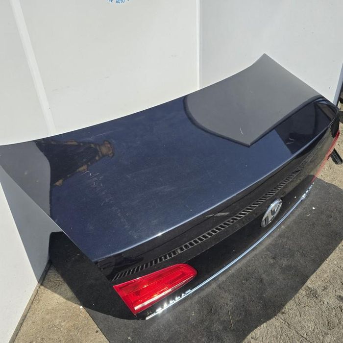 Capota portbagaj Volkswagen Passat B7