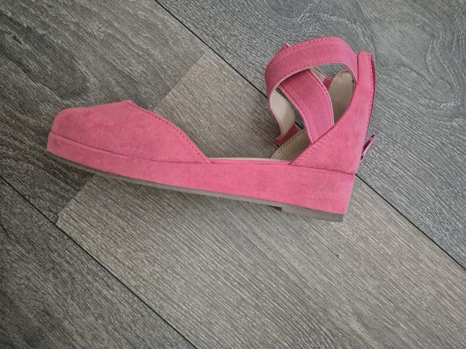 Pantofi / sandale fete roz 32