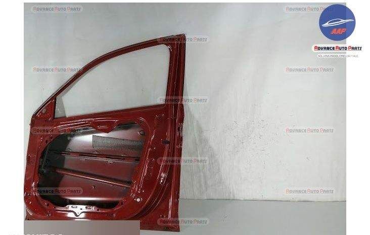 Дясна предна врата / Hyundai i30 Оригинална предна дясна врата за Hyun