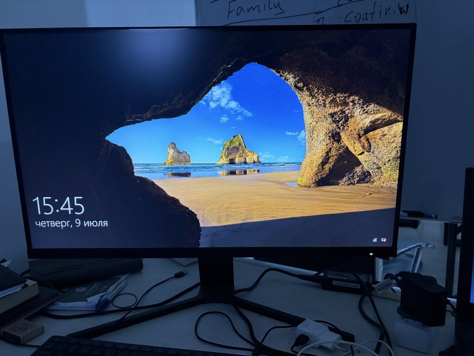 Redmi Monitor “27