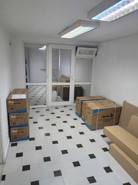 Продава се Магазин в Варна, Червен площад - 78 кв.м за 1603 €/кв.м - Снимка #2