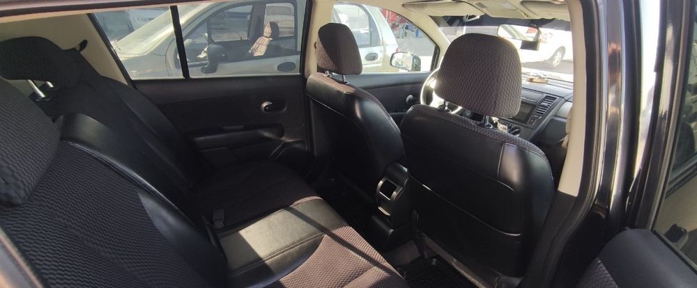 Продается Nissan tida