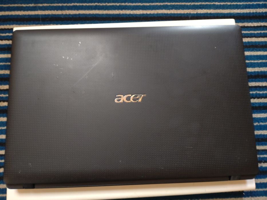 Laptop Acer aspire 5736z