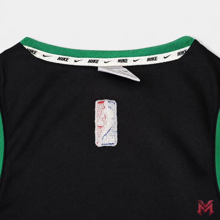 Boston Celtics Kyrie Irving #11 – размер L / 48