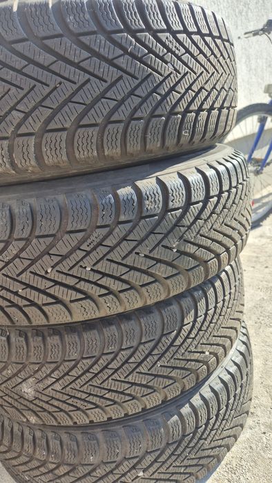 Cauciucuri iarna 195 65 15  Pirelli