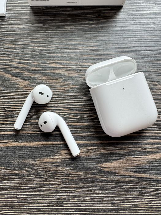 Оригинални слушалки Apple Airpods 2