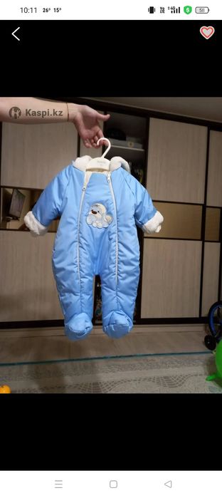 Продам детский комбинезон