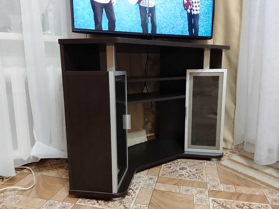 стол компьютерный