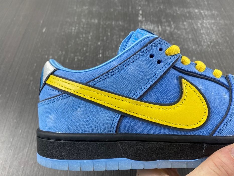 Nike SB Dunk Low x The Powerpuff Girls Bubbles