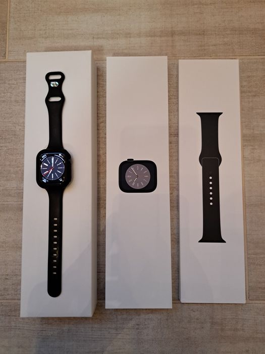 Apple watch 8 41mm. midnight aluminium