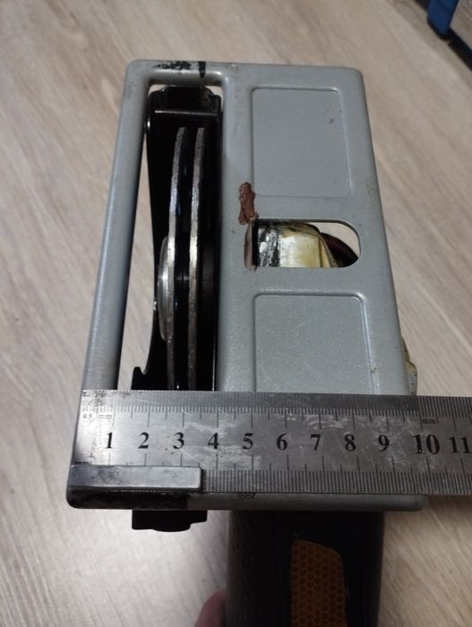 Polizor unghiular / Flex Bosch Professional 1700W + Apărătoare canelat/aspirare și discuri