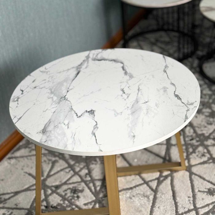 урнальный столик из МДФ с золотыми ножками