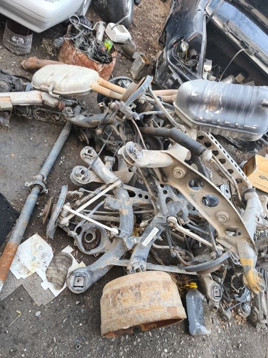 Продам запчасти 140