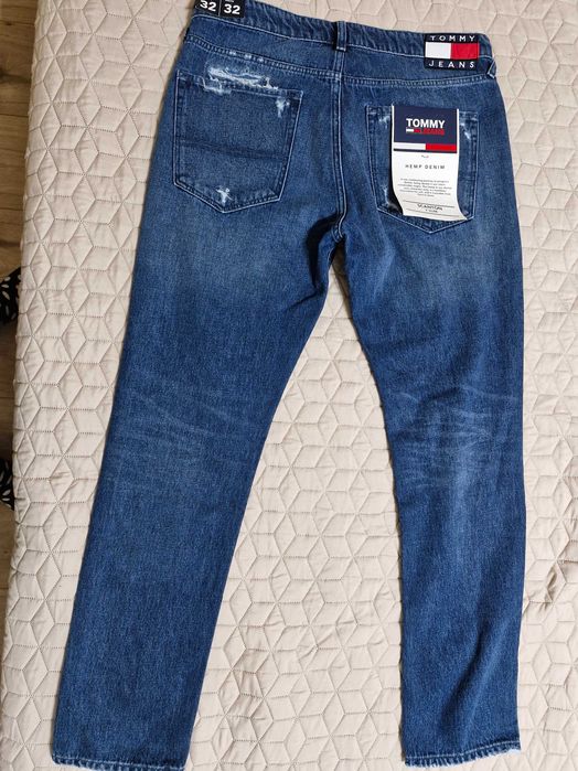 Дънки Tommy Jeans