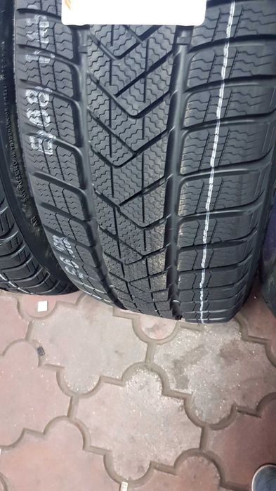 anvelope PIRELLI WINTER  SOTTOZERO 3 RSC RUN FLAT  94H 225/50R17 iarna