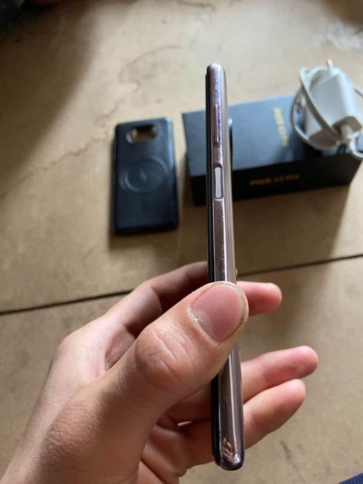 Poco x 3 pro  8 ga 256