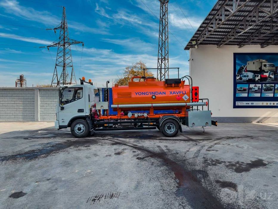 Автотопливозаправщик 5м3 на шасси FOTON AUMARK BJ1088VEJEA-F