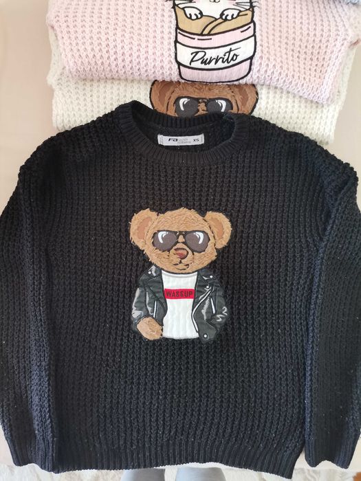 Детски пуловери за момиче