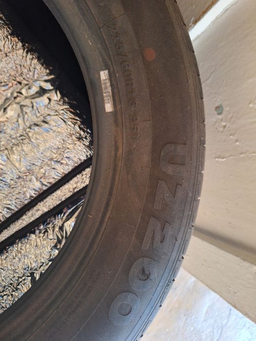 215/60 R16 BARS продаётся шина 
(Tracker)     шина продаётся