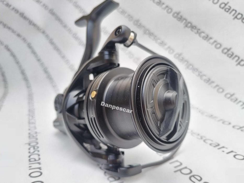 Mulinetă PRO FL Strategist SPOD Feeder si Crap TX8000 tambur Long Cast