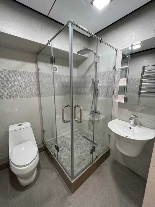 Сдаётся просторная 4-х комнатная квартира около IT PARK!053*