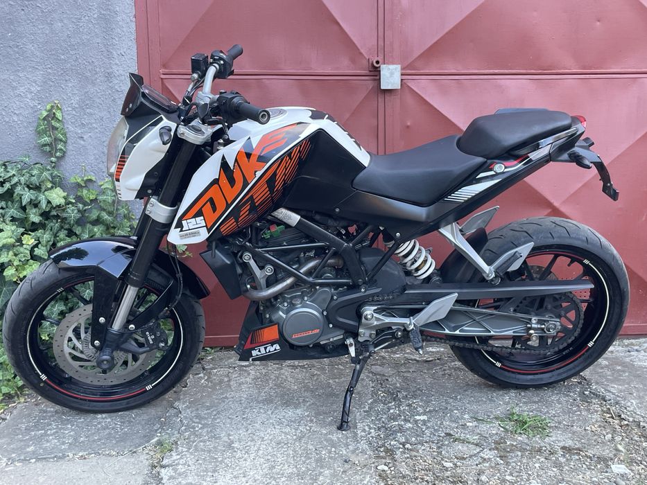 KTM Duke 125 ABS 2015 A1