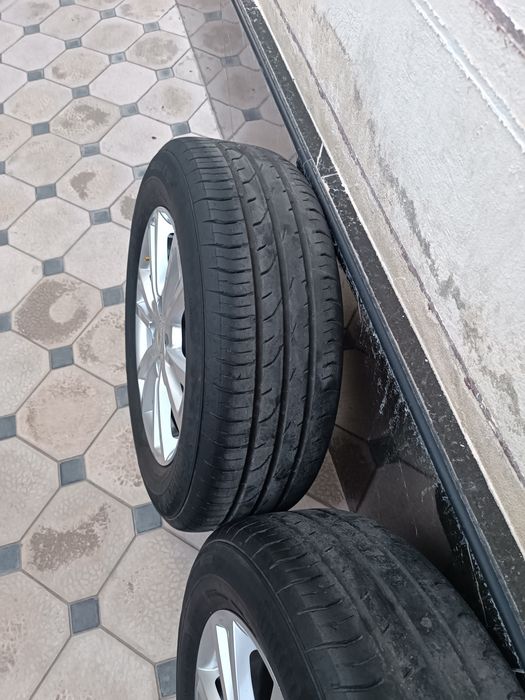 Cobalt Diska balon Sotiladi Holati ideal 195 65 R15